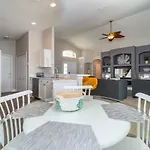 15405Bvd - Bay Vista Place