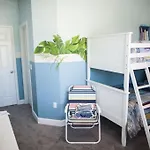 3 Bedrooms Pool Home Retreat Close To Disney