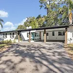Modern Lake Front Casita Near Winter Park!