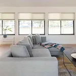 Stunning Modern Home In Hip Enclave Near Dt