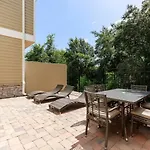 Gorgeous 5 Suites Villa At Summerville Resort