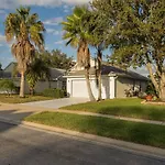 Well Illuminated And Spacious 3 Bedroom Wh15920