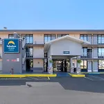 Suburban Studios International Drive