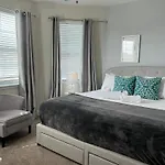 Encore Resort 11 Bedroom Vacation Home With Pool