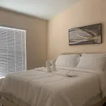Friendly House