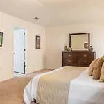 5 Bedrooms - 3 Bathrooms - Veranda Palms 4458 Np