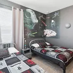 3 Bedrooms - 2 Bathrooms - Storey Lake 4751-308 Ct
