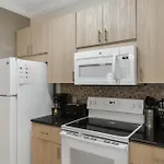 3 Bedrooms - 2 Bathrooms - Lucaya Village 6-107