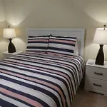 35 - Fabulous 4 Bedroom Villa With South Facing Pool