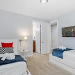 Encore Resort 6 Bedroom Vacation Home With Pool 2301