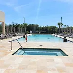 7659 Magic Village Excellent 4 Suites 6 Min Disney