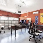 9 Bed Pool Home With Game Room Gated Resort Home