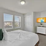 Charming Retreat