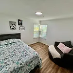 Great Apt Universal Florida