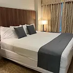The Point Hotel & Suites - 503 Luxury - Pool View - Close To Universal