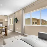 3 Bedrooms- 3,5 Bathrooms- Magic Village 7584 Bd