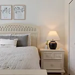 Indian Ridge - Pool Home With Spa, Newly Renovated