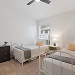 Indian Ridge - Pool Home With Spa, Newly Renovated