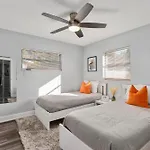 Orlando Oasis, Cozy Stay Near Attractions!