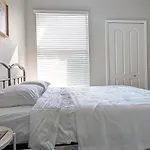 Cozy Room - Close To Universal
