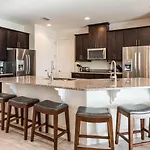 Luxurious 11 Bdrm Villa With Tiki Themed Game Room At Encore
