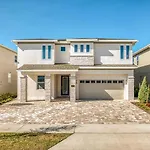 Colorful 8 Bdrm Home With Theater At Encore