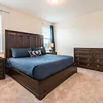 Spacious 8 Bdrm Retreat With Themed Bedrooms In Encore