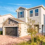 Classic 4 Bdrm Home With Private Pool At Encore