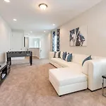 Airy 6 Bdrm House With Private Pool In Encore