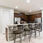 Ec417 - Cheery Villa With Games Room At Encore