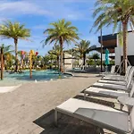 8 Bedrooms- 8 Bathrooms- Paradiso Grande 5912 Hs