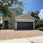 Amazing 4-3 Home At Reunion!! With Private Pool, Near Disney And Universal!!