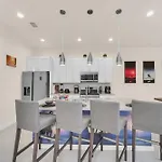 New Amazing Experience In Dream House 5 Minutes To Disney