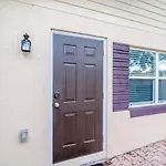 1Br Kitchenette Private & Pet-Friendly