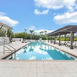 Vibrant 4Br Family Townhome 1 Mile From Disney World And Disney Springs