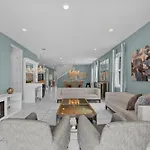 8 Bedrooms- 8 Bathrooms- Encore 7714Fd
