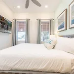 Blue Cascade Cottage Near Disney With Margaritaville Resort Access - 8064Ls