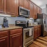 New! Stunning Vista Cay Luxury Holiday Near All Theme Parks, And Walk To The Convention Center