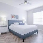 Fantastic Vista Cay Luxury Executive Near All Theme Parks And Walk To Convention Center