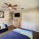 Top Villas - Formosa Gardens 553