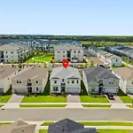 10 Bedrooms- 8 Bathrooms- Windsor Cay16267Sk