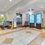 Modern Orlando Condo - 1 Mi To Disney World!