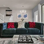 Windsor At Westside 1200 By Top Villas