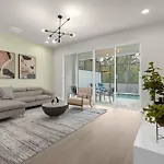 Upstay - Townhouse With Private Pool And Foosball