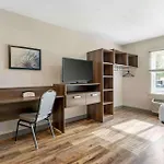 Extended Stay America Select Suites - Orlando - Airport