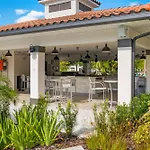 4102 Breakview Drive 404