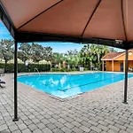 Sun-Kissed In Kissimmee