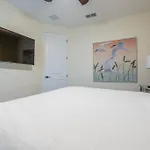 Orange Villa In Margarita Ville