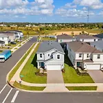 7 Bedrooms- 5,5 Bathrooms- Windsor Cay16200Sk