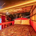Luxury Meets Adventure 8Br Condo With Themed Rooms